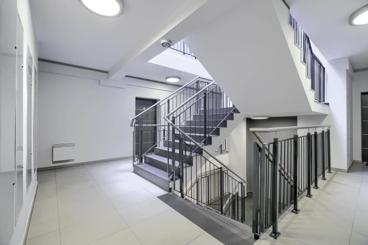Poznan Grafitowa Modern Apartment Экстерьер фото