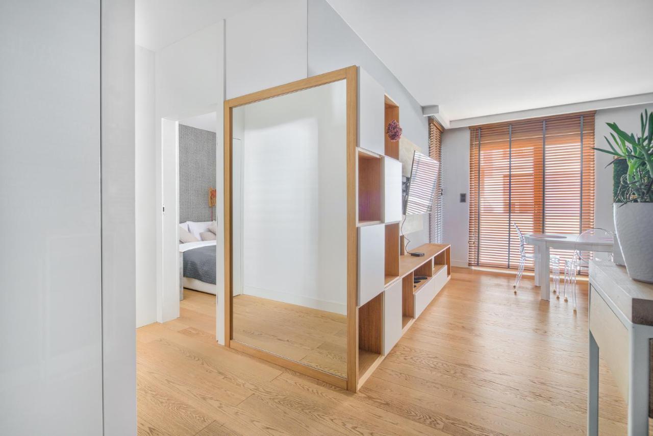 Poznan Grafitowa Modern Apartment Экстерьер фото